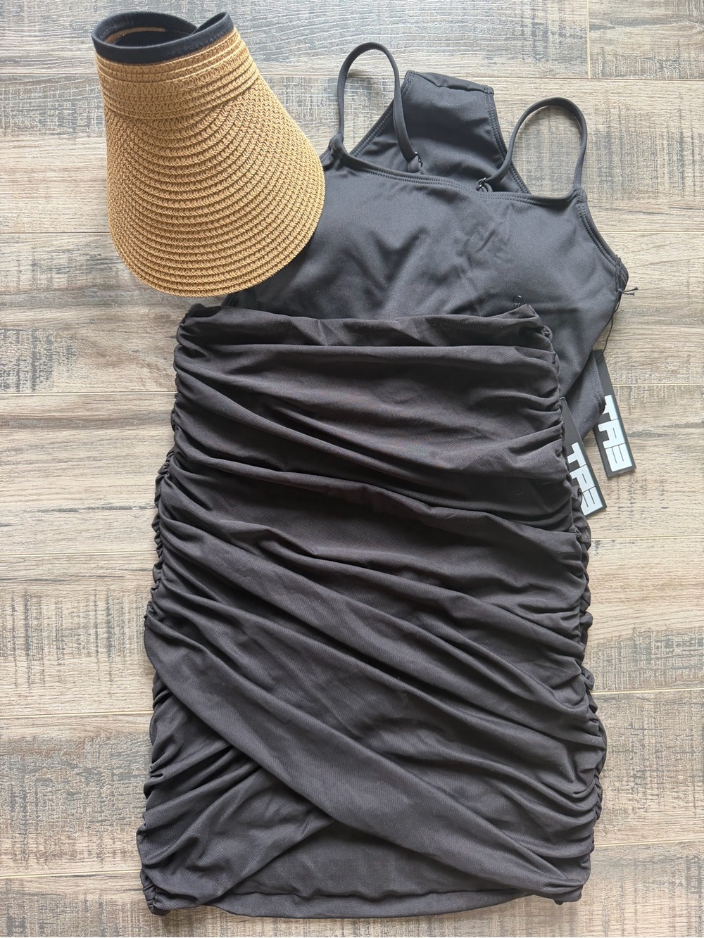 TA3 Cross Mesh Skirty Cover-up Black Small NWT